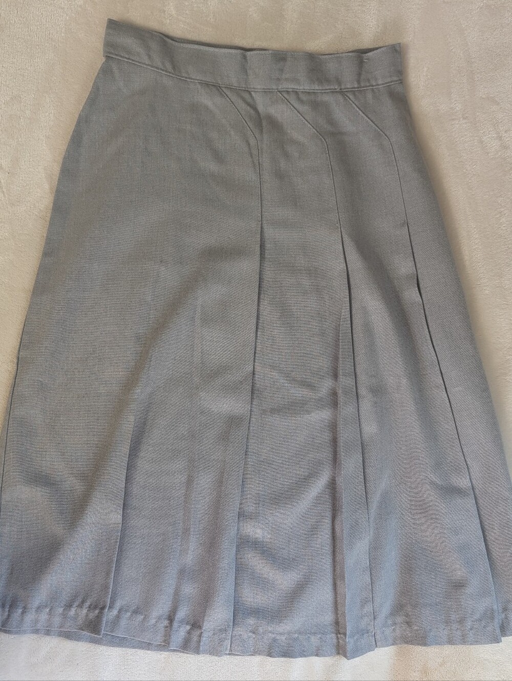 Vintage ILGWU Gray Pleated Midi Skirt High Waisted Academic Minimalist